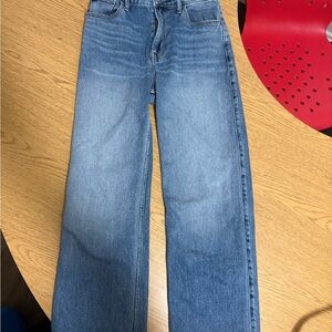 Hollister Ultra High-Rise Dad Jeans